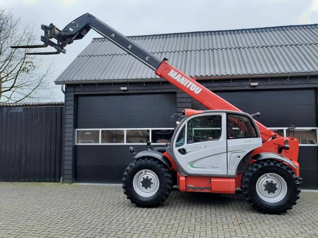 Teleskoplader del tipo Manitou MLT 840-137 verreiker 40km/h, Gebrauchtmaschine In Ederveen (Immagine 8)