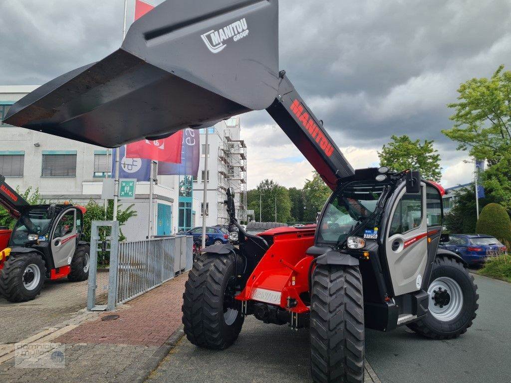 Teleskoplader van het type Manitou MLT 841 145 PS+ Premium, Gebrauchtmaschine in Friedrichsdorf (Foto 3)