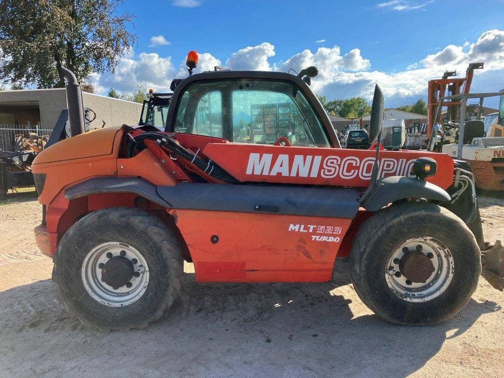 Teleskoplader типа Manitou MLT523T, Gebrauchtmaschine в Antwerpen (Фотография 7)