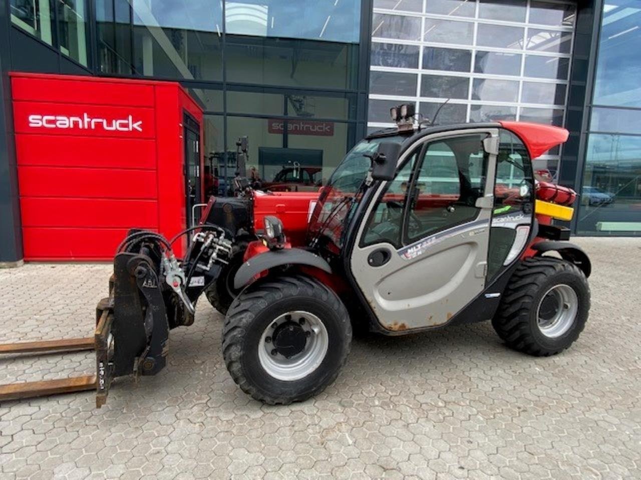 Teleskoplader du type Manitou MLT625-75H ELITE, Gebrauchtmaschine en Skive (Photo 1)