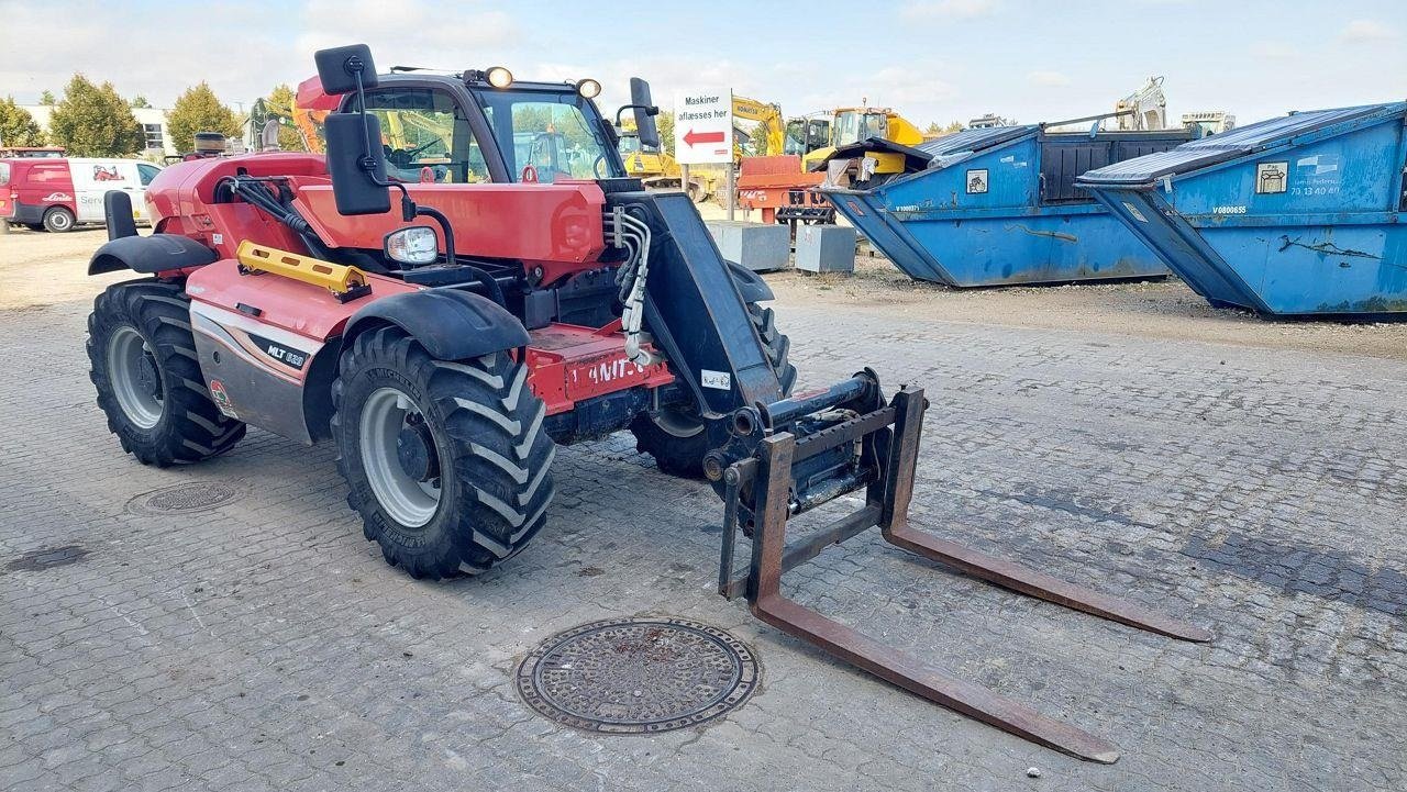 Teleskoplader typu Manitou MLT629-24 PREMIUM, Gebrauchtmaschine v Skive (Obrázek 5)