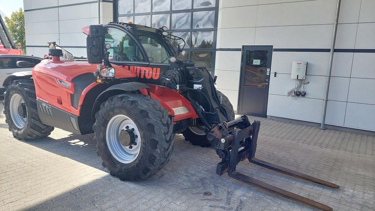 Teleskoplader от тип Manitou MLT737-130PS+ ELITE, Gebrauchtmaschine в Skive (Снимка 4)