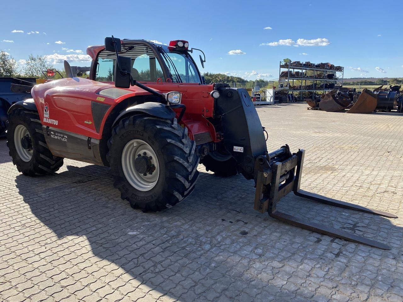 Teleskoplader of the type Manitou MLT840-137PS ELITE, Gebrauchtmaschine in Skive (Picture 5)