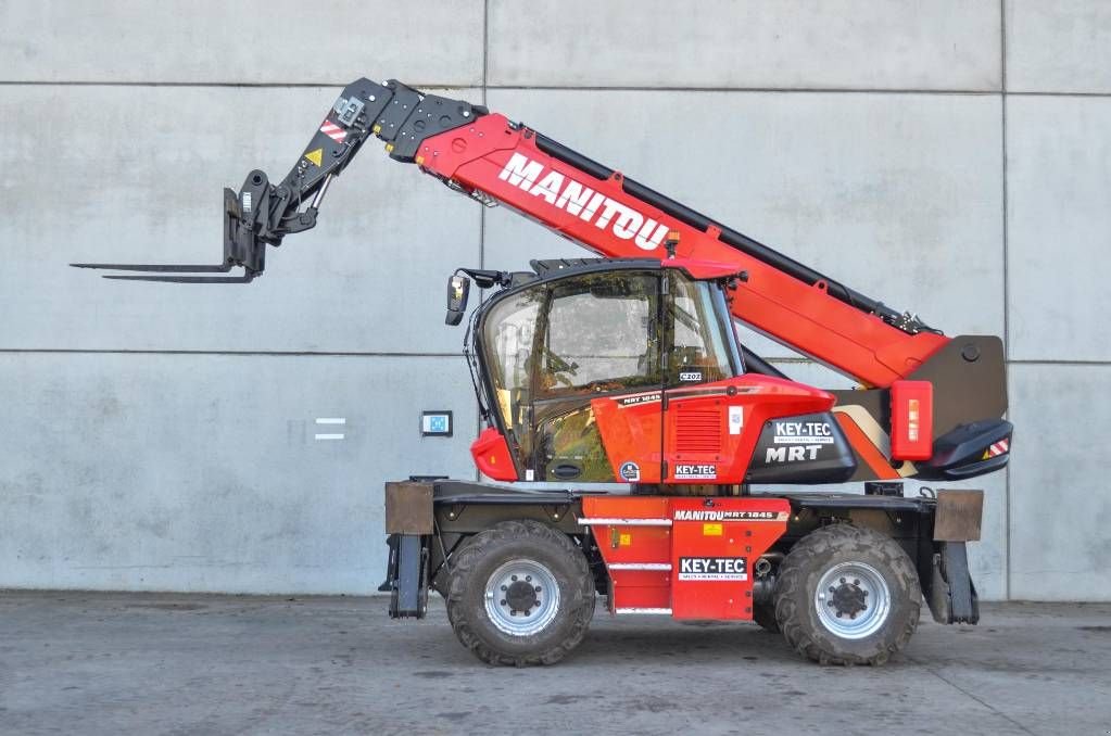 Teleskoplader van het type Manitou MRT 1845, Gebrauchtmaschine in Moerbeke (Foto 4)