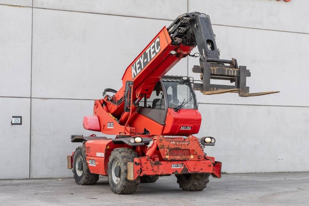 Teleskoplader of the type Manitou MRT 2150 Plus Privilege, Gebrauchtmaschine in Moerbeke (Picture 3)