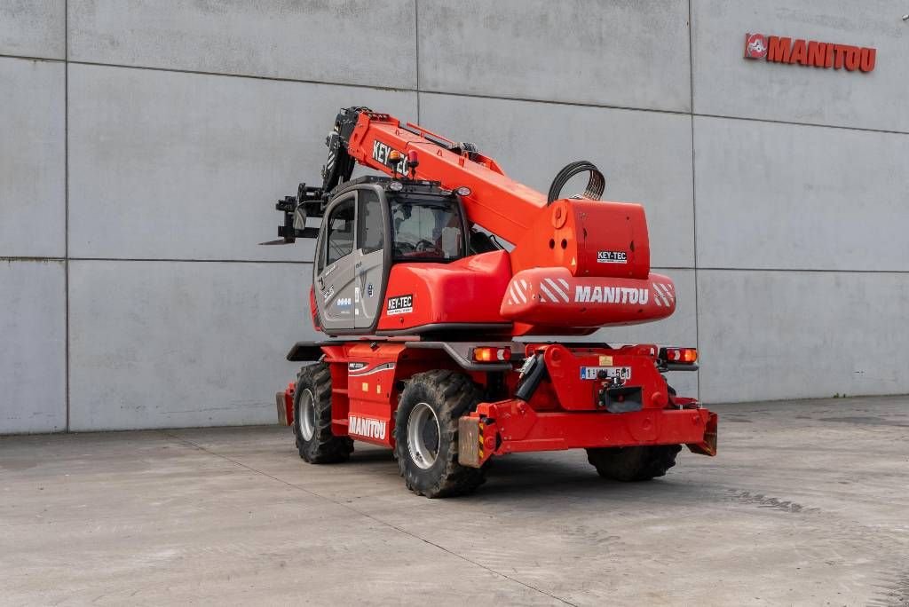 Teleskoplader от тип Manitou MRT 2150 Plus Privilege, Gebrauchtmaschine в Moerbeke (Снимка 8)