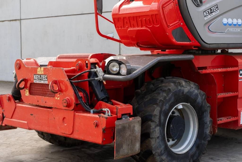 Teleskoplader of the type Manitou MRT 2150 Plus Privilege, Gebrauchtmaschine in Moerbeke (Picture 9)