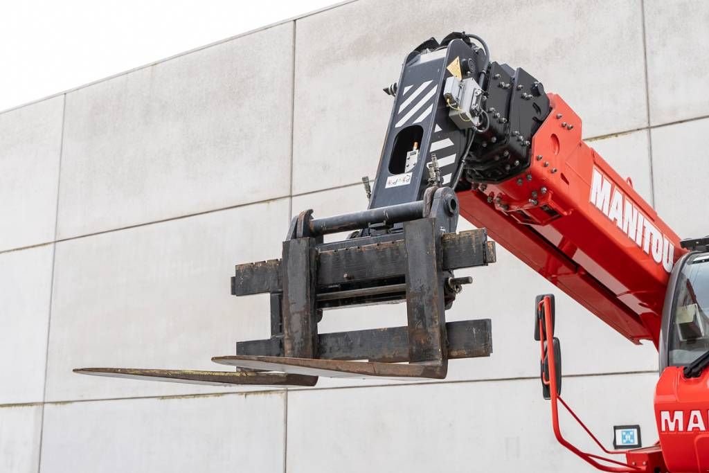 Teleskoplader типа Manitou MRT 2150 Plus, Gebrauchtmaschine в Moerbeke (Фотография 9)