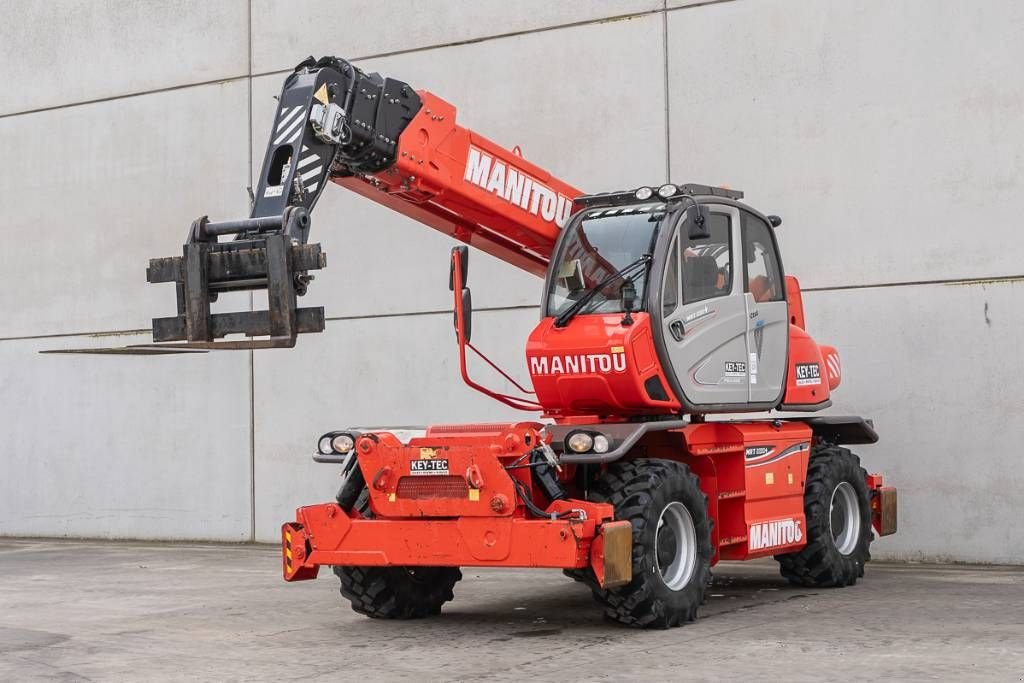 Teleskoplader typu Manitou MRT 2150 Plus, Gebrauchtmaschine w Moerbeke (Zdjęcie 1)