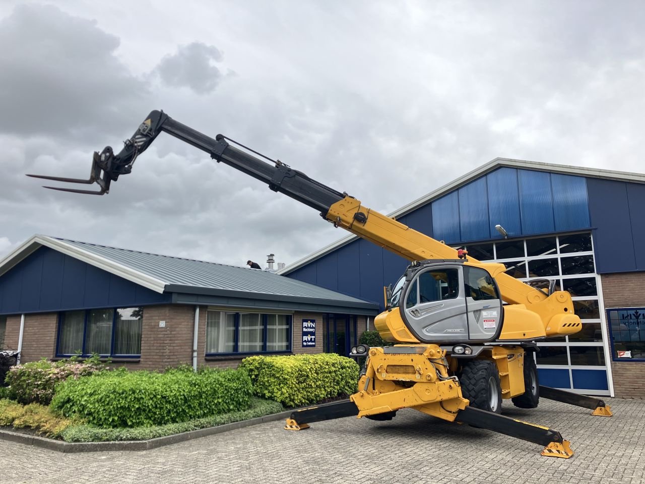 Teleskoplader of the type Manitou MRT 2150 Privilege PLUS, Gebrauchtmaschine in Dronten (Picture 7)