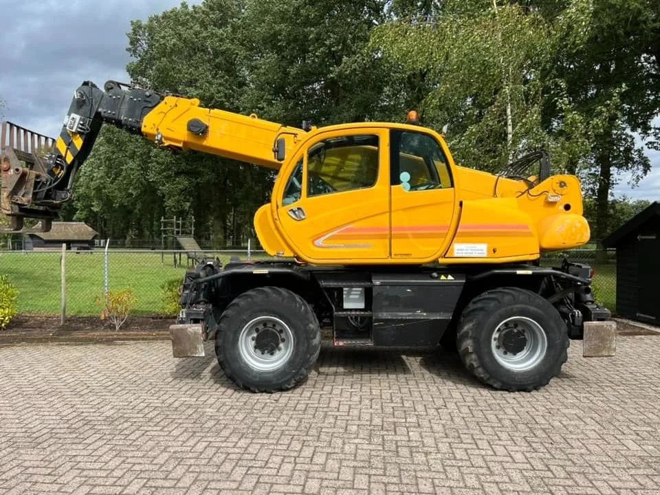 Teleskoplader du type Manitou MRT 2150 Privilege roterende verreiker 21meter, Gebrauchtmaschine en Harskamp (Photo 2)