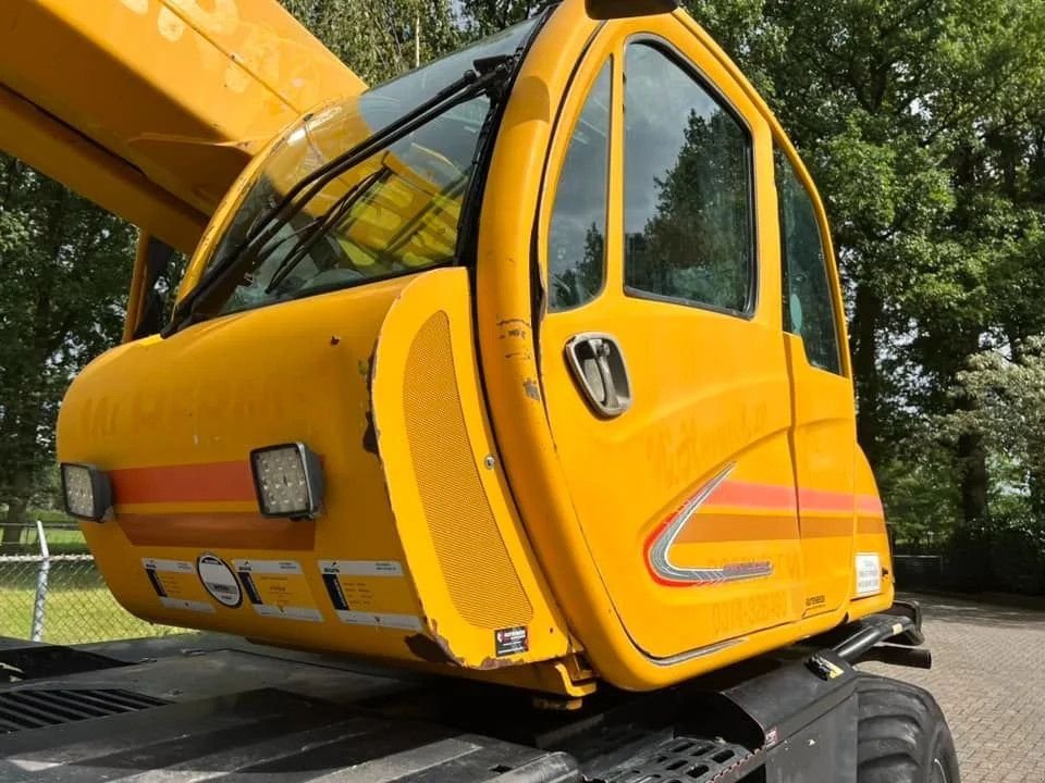 Teleskoplader du type Manitou MRT 2150 Privilege roterende verreiker 21meter, Gebrauchtmaschine en Harskamp (Photo 8)