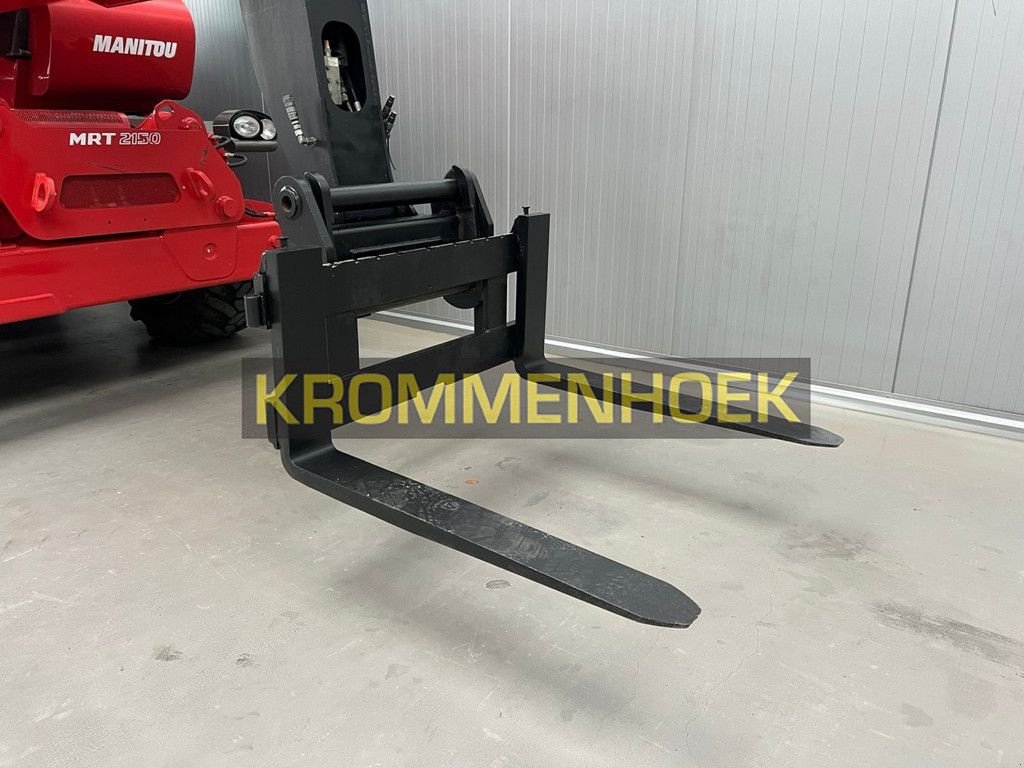 Teleskoplader des Typs Manitou MRT 2150 Privilege, Gebrauchtmaschine in Apeldoorn (Bild 9)