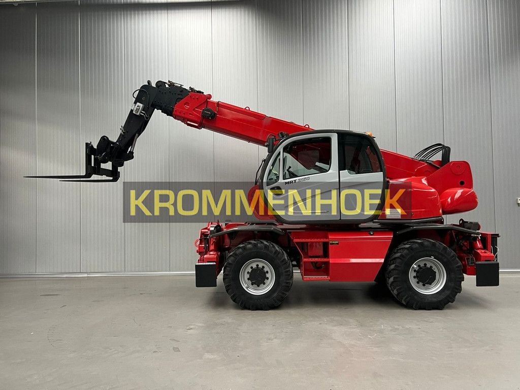 Teleskoplader des Typs Manitou MRT 2150 Privilege, Gebrauchtmaschine in Apeldoorn (Bild 1)