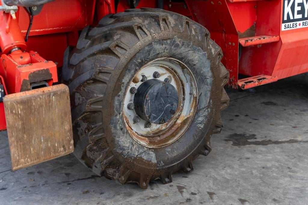 Teleskoplader tip Manitou MRT 2150, Gebrauchtmaschine in Moerbeke (Poză 7)