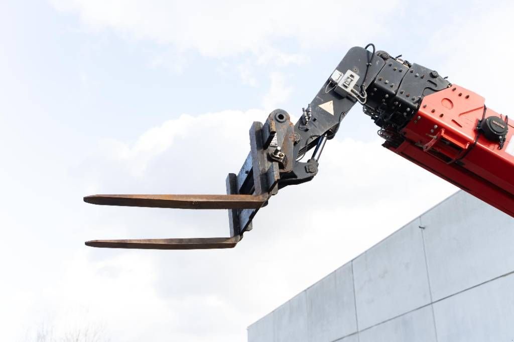 Teleskoplader Türe ait Manitou MRT 2150, Gebrauchtmaschine içinde Moerbeke (resim 4)