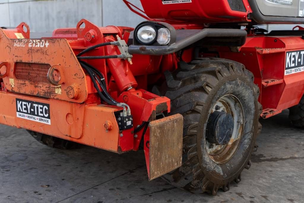 Teleskoplader типа Manitou MRT 2150, Gebrauchtmaschine в Moerbeke (Фотография 5)