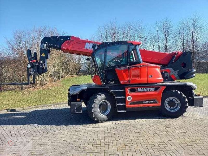 Teleskoplader van het type Manitou MRT 2260, Neumaschine in Oyten (Foto 1)