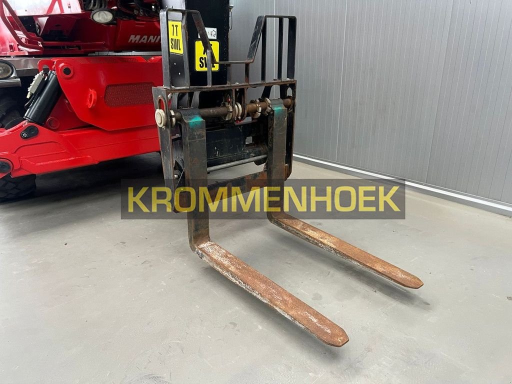 Teleskoplader типа Manitou MRT 2470 Privilege +, Gebrauchtmaschine в Apeldoorn (Фотография 10)