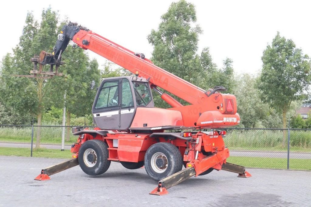 Teleskoplader van het type Manitou MRT 2540 25 M FORKS REMOTE CONTROL, Gebrauchtmaschine in Marknesse (Foto 3)