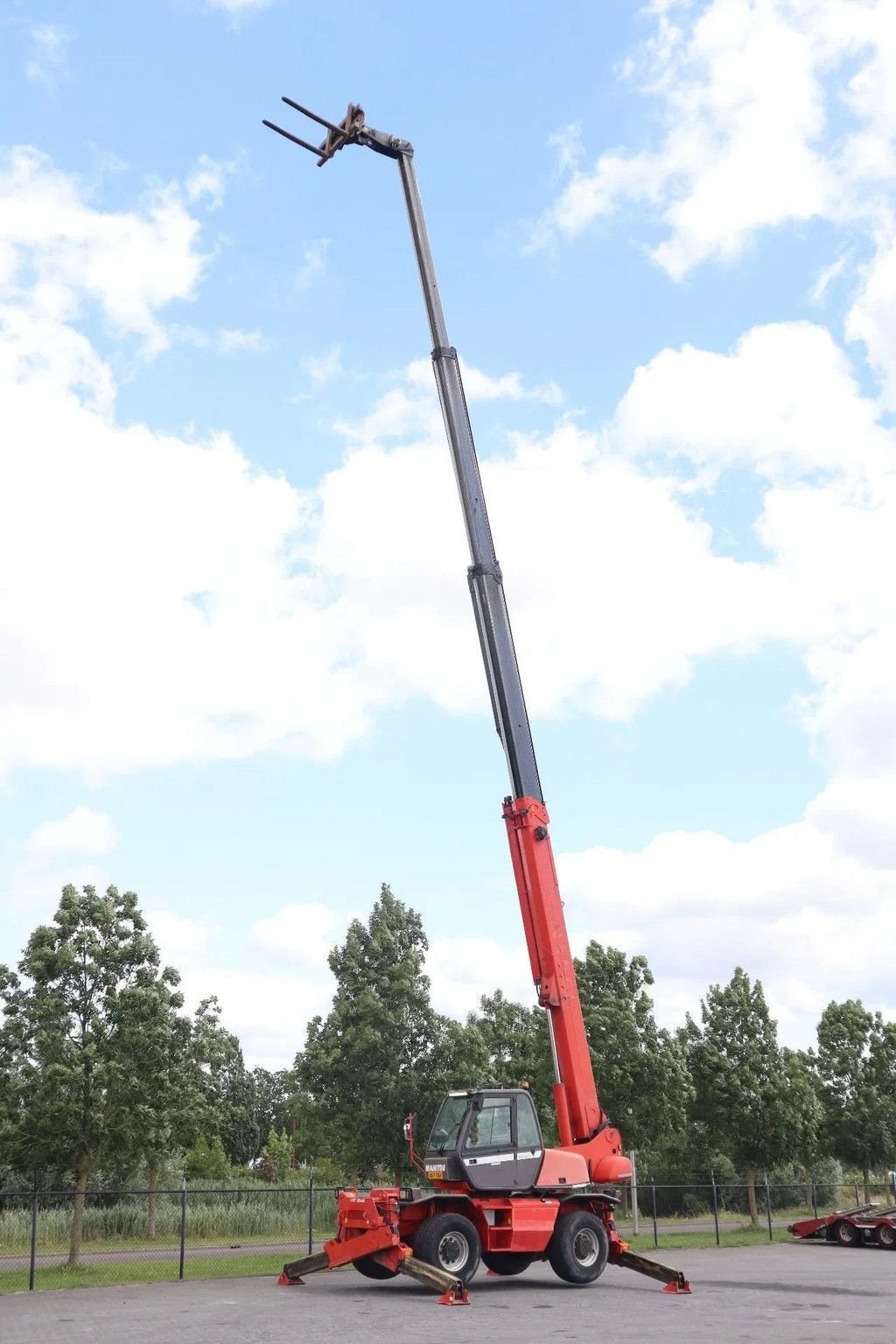 Teleskoplader of the type Manitou MRT 2540 25 M FORKS REMOTE CONTROL, Gebrauchtmaschine in Marknesse (Picture 7)