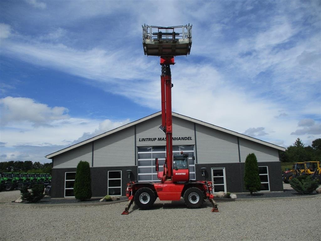 Teleskoplader типа Manitou MRT 2540 Medfølgende trådløs fjernbetjening, kurv og pallegafler. Dreje led, spil-talje og kranarm kan med købes til den.., Gebrauchtmaschine в Lintrup (Фотография 3)