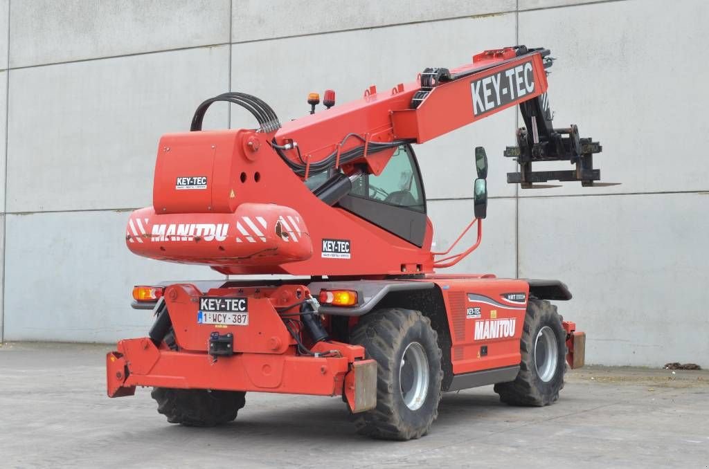 Teleskoplader van het type Manitou MRT 2550+ Privilege, Gebrauchtmaschine in Moerbeke (Foto 8)