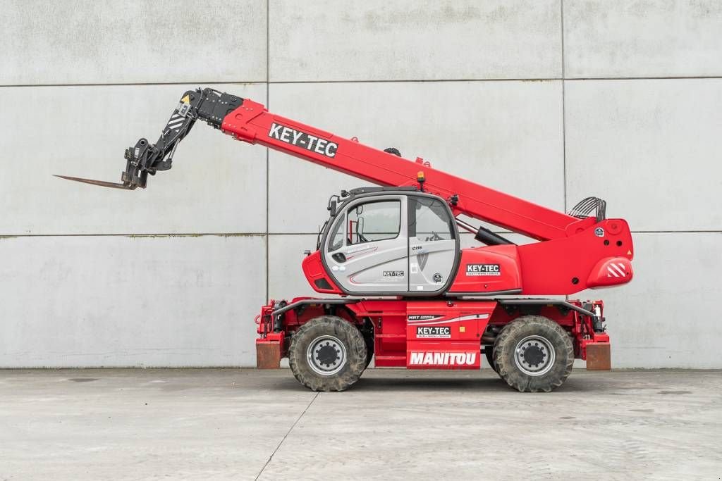 Teleskoplader del tipo Manitou MRT 2550, Gebrauchtmaschine en Moerbeke (Imagen 4)