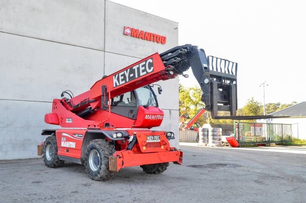 Teleskoplader от тип Manitou MRT 2550, Gebrauchtmaschine в Moerbeke (Снимка 1)