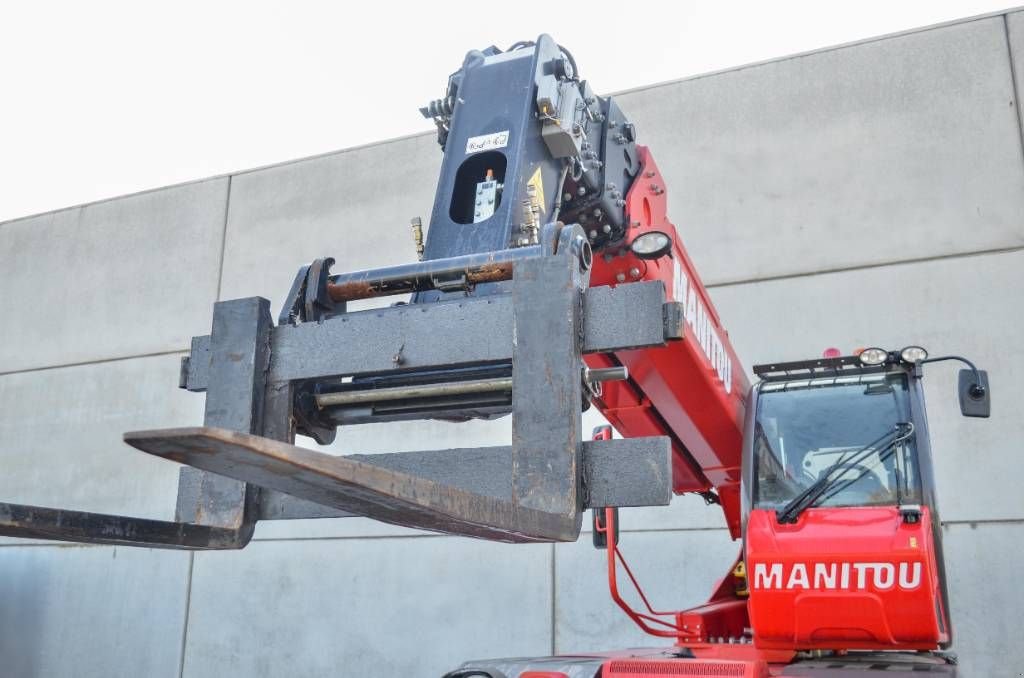 Teleskoplader del tipo Manitou MRT 2550, Gebrauchtmaschine In Moerbeke (Immagine 4)