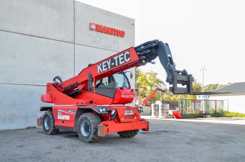 Teleskoplader del tipo Manitou MRT 2550, Gebrauchtmaschine In Moerbeke (Immagine 2)