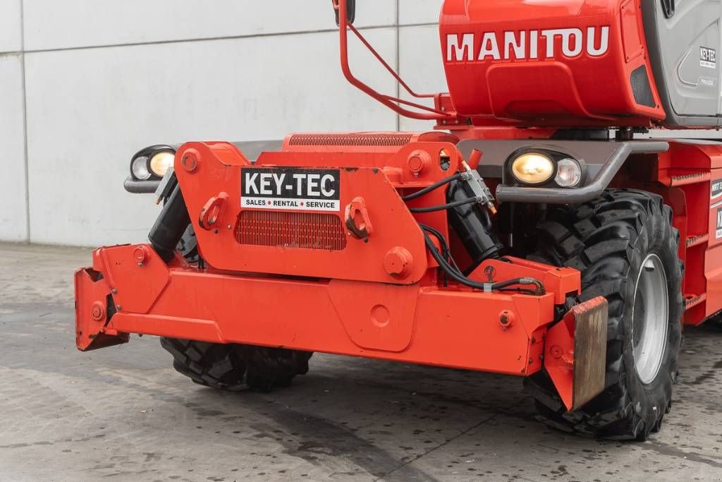 Teleskoplader от тип Manitou MRT 2550, Gebrauchtmaschine в Moerbeke (Снимка 11)