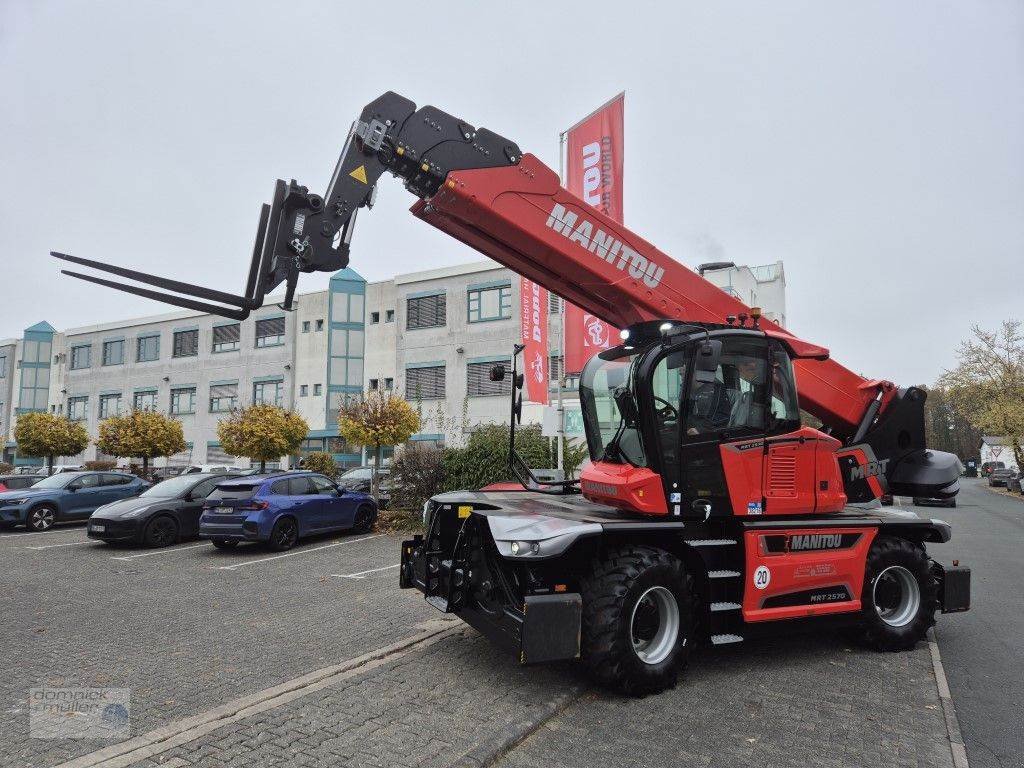 Teleskoplader of the type Manitou MRT 2570 360 175Y ST5 S1, Gebrauchtmaschine in Friedrichsdorf (Picture 1)