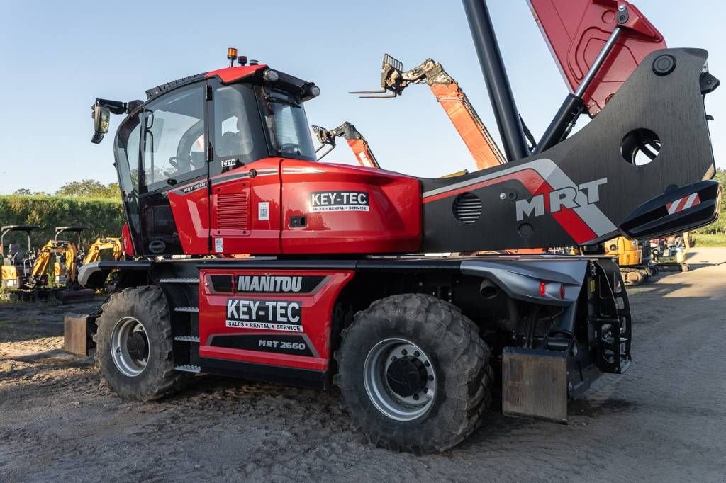 Teleskoplader tip Manitou MRT 2660, Gebrauchtmaschine in Moerbeke (Poză 8)