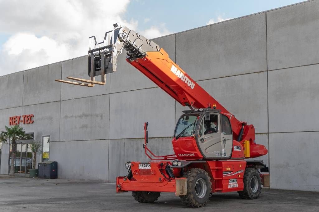 Teleskoplader typu Manitou MRT 3050+, Gebrauchtmaschine v Moerbeke (Obrázek 1)