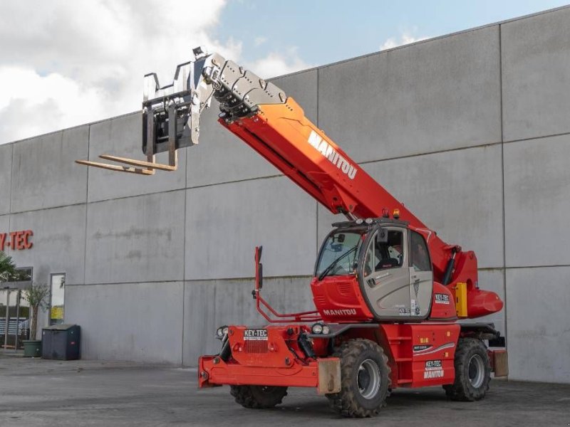 Teleskoplader of the type Manitou MRT 3050+, Gebrauchtmaschine in Moerbeke (Picture 1)