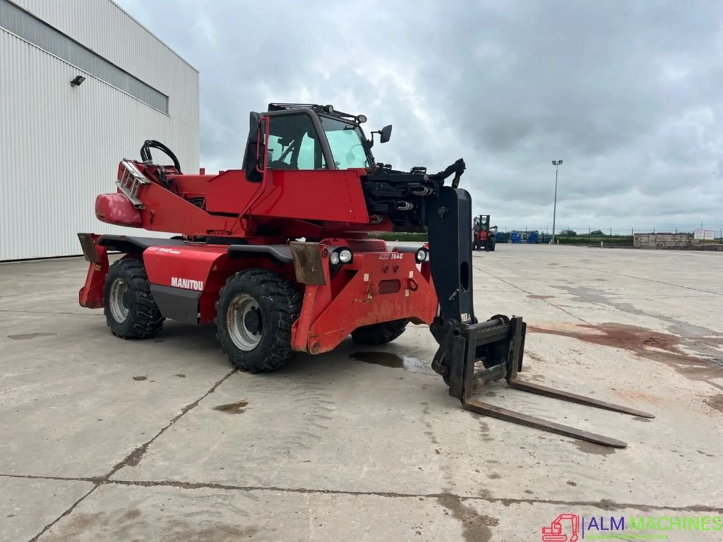 Teleskoplader van het type Manitou MRT1840 EASY, Gebrauchtmaschine in LAARNE (Foto 4)