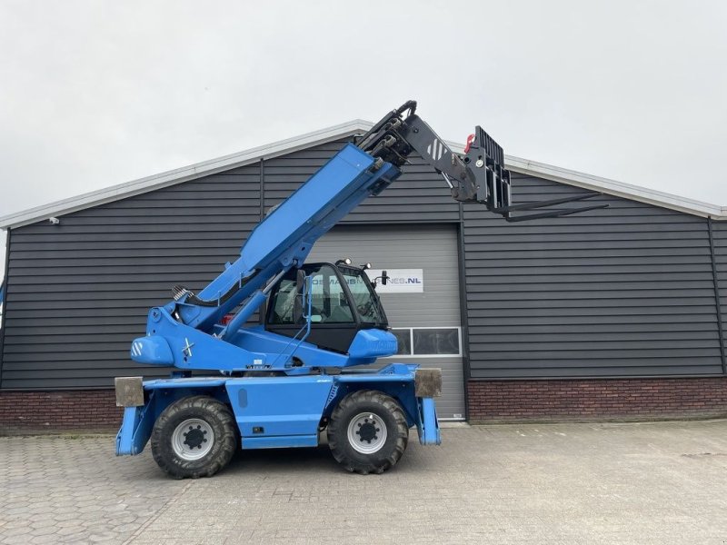 Teleskoplader of the type Manitou MRT1840 roterende verreiker BJ 21 &euro;1595 LEASE, Gebrauchtmaschine in Neer (Picture 1)