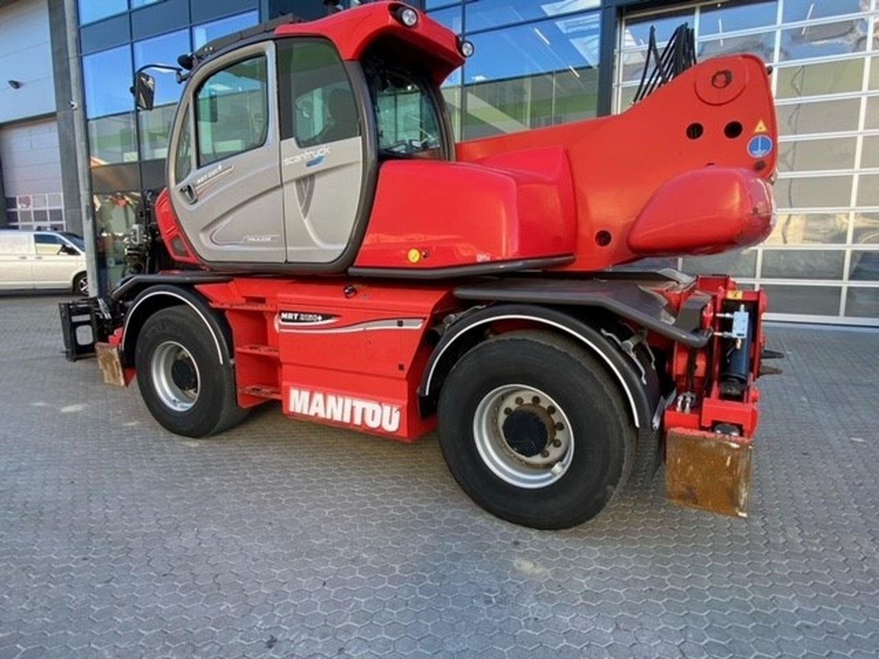 Teleskoplader типа Manitou MRT2150 PRIVILEGE+, Gebrauchtmaschine в Skive (Фотография 4)