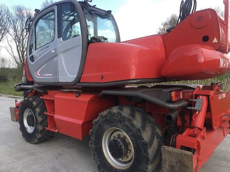 Teleskoplader of the type Manitou MRT2150 PRIVILEGE + ST4, Gebrauchtmaschine in Aalst (Picture 2)