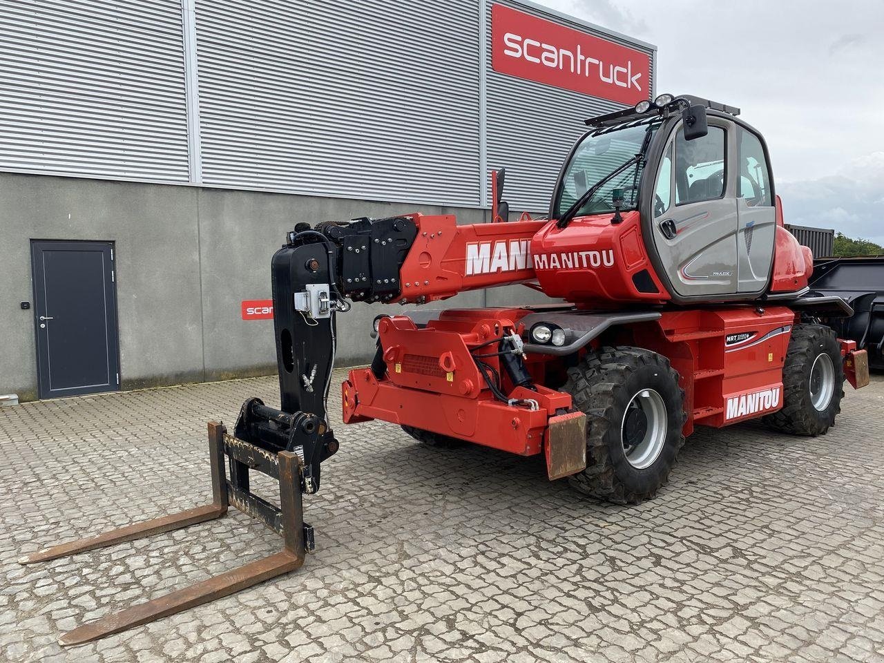 Teleskoplader van het type Manitou MRT2150P, Gebrauchtmaschine in Skive (Foto 1)