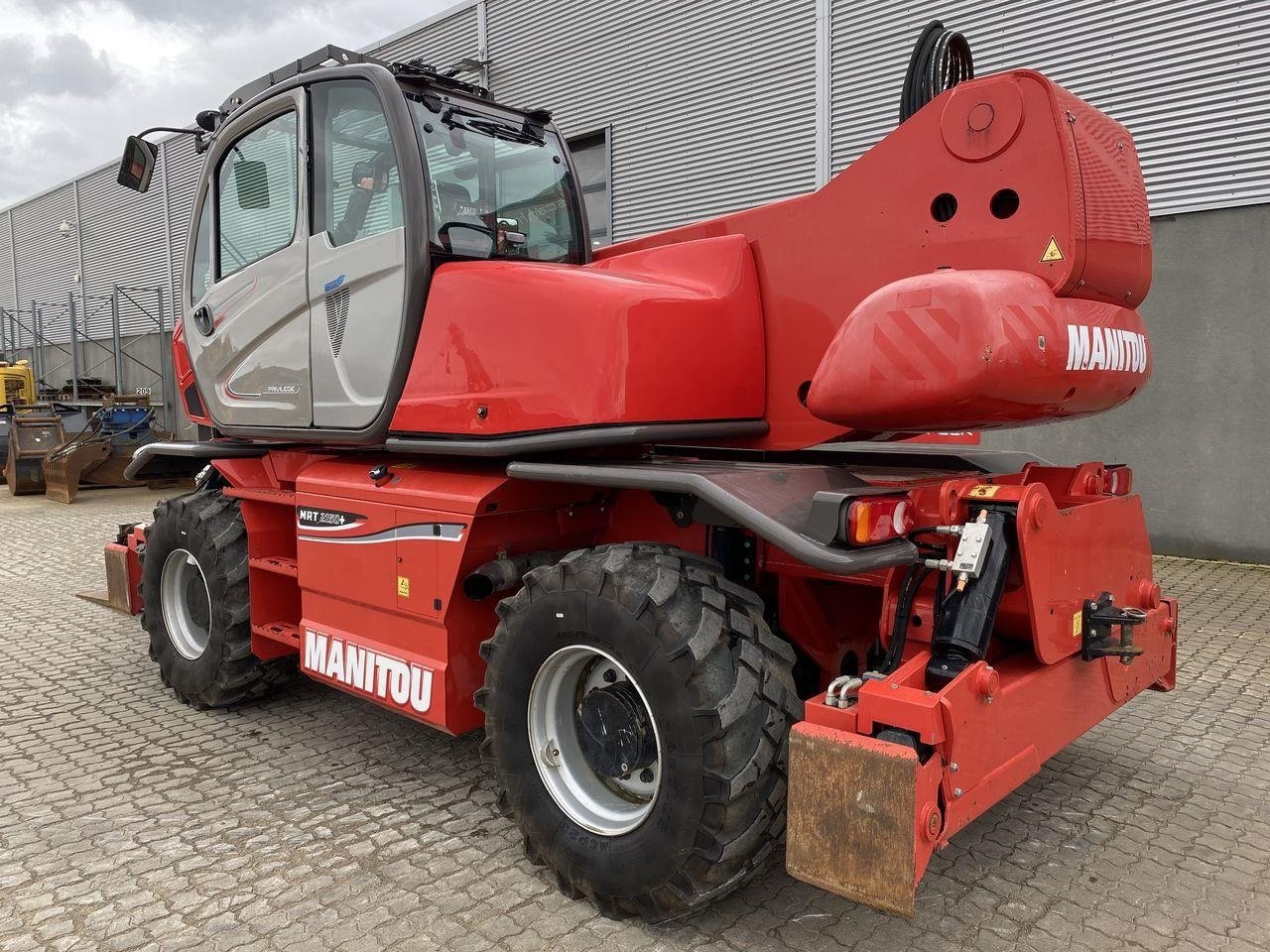 Teleskoplader of the type Manitou MRT2150P, Gebrauchtmaschine in Skive (Picture 2)