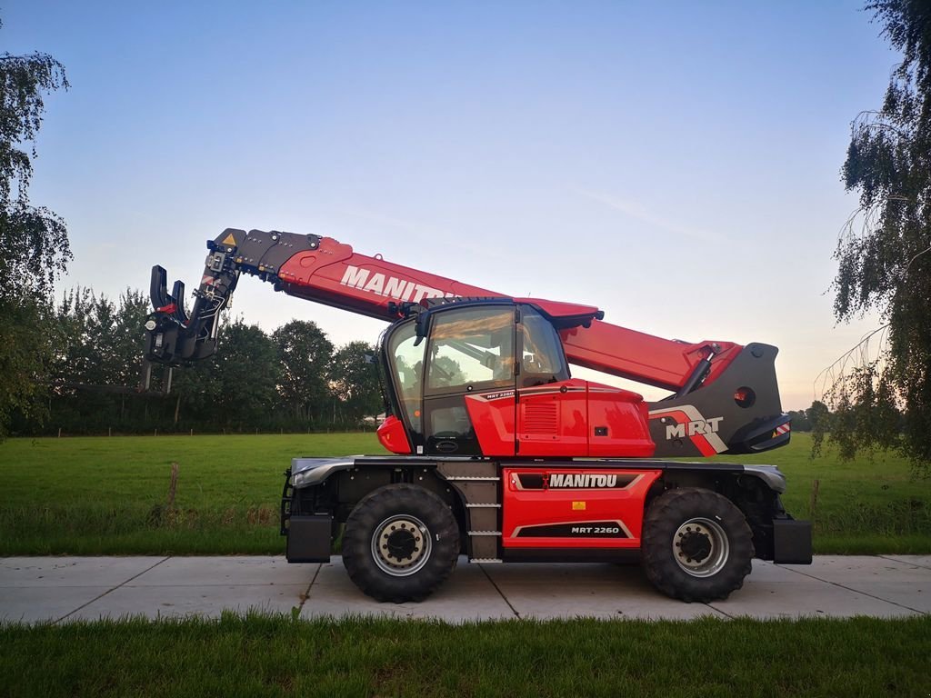 Teleskoplader of the type Manitou MRT2260 Vision+, Neumaschine in Lunteren (Picture 2)