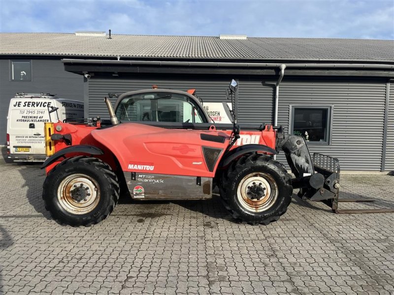 Teleskoplader of the type Manitou MT 1135  med pallegafler, Gebrauchtmaschine in Rønnede (Picture 1)