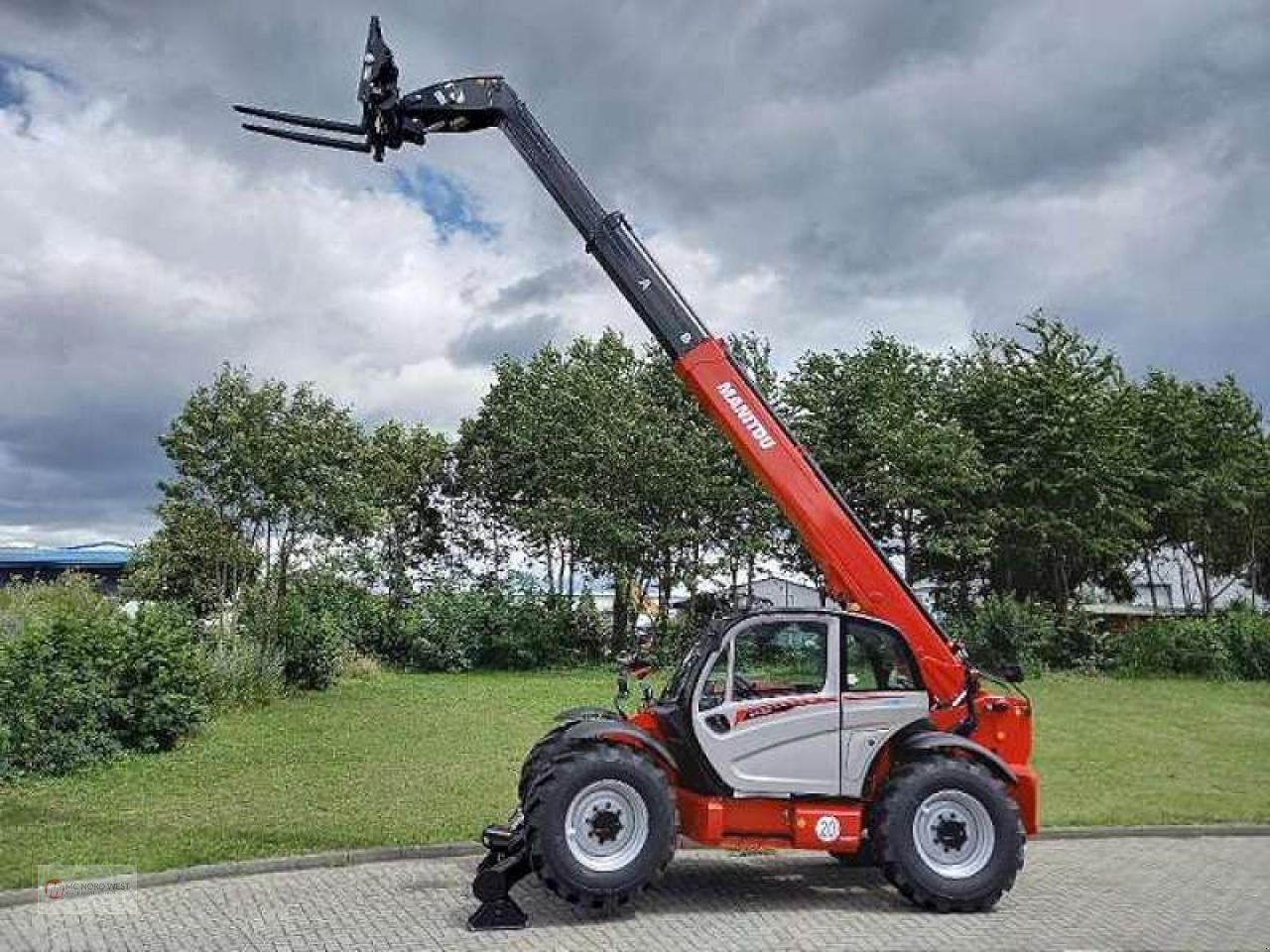 Teleskoplader Türe ait Manitou MT 1335, Neumaschine içinde Oyten (resim 8)