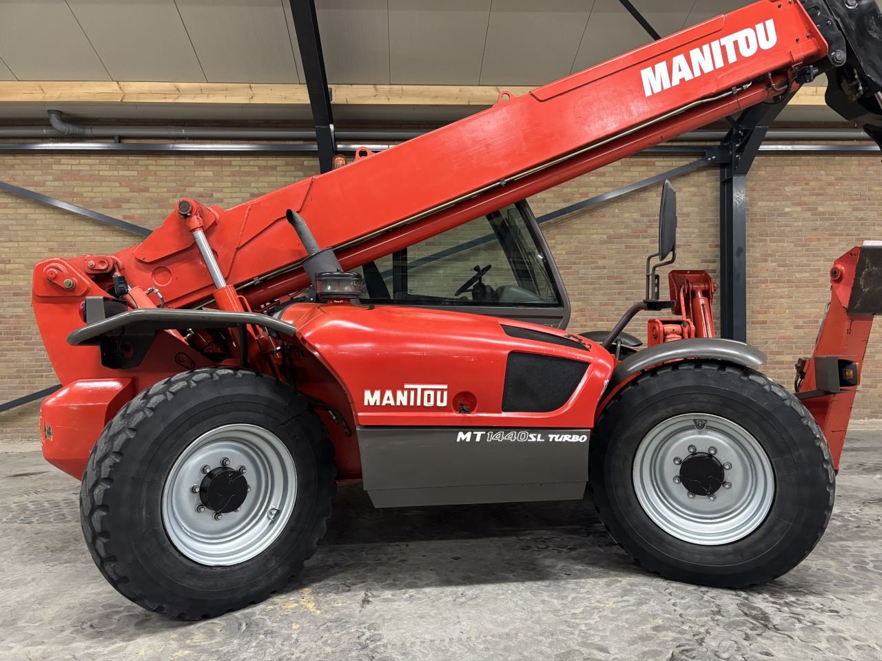 Teleskoplader des Typs Manitou MT 1440 SLT, Gebrauchtmaschine in Dronten (Bild 7)