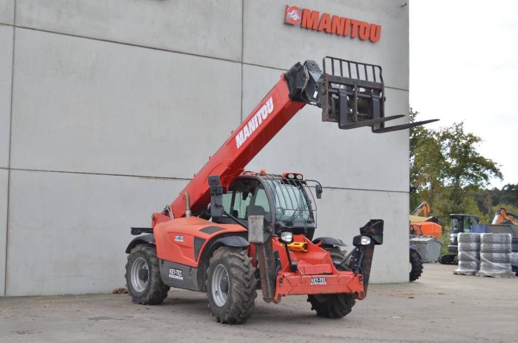 Teleskoplader типа Manitou MT 1440, Gebrauchtmaschine в Moerbeke (Фотография 3)