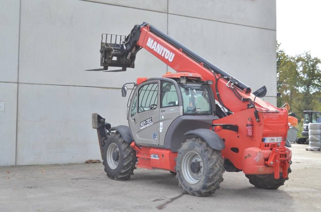 Teleskoplader типа Manitou MT 1440, Gebrauchtmaschine в Moerbeke (Фотография 7)