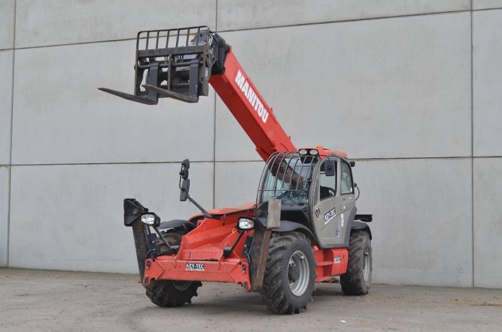 Teleskoplader van het type Manitou MT 1440, Gebrauchtmaschine in Moerbeke (Foto 1)