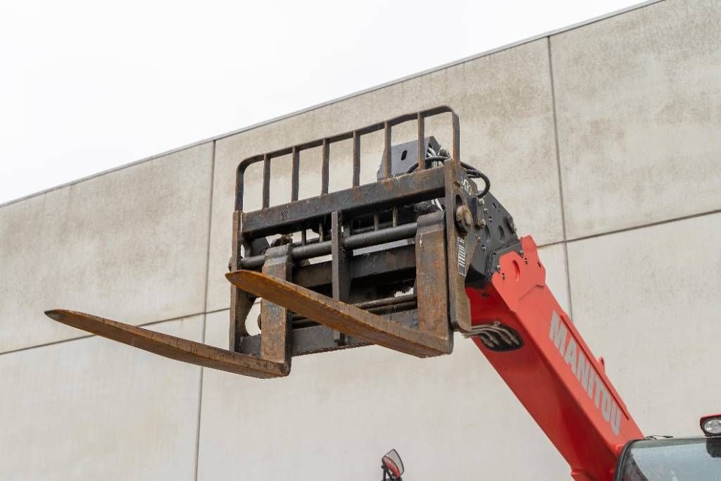 Teleskoplader typu Manitou MT 1840, Gebrauchtmaschine w Moerbeke (Zdjęcie 9)